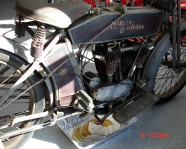 1914 Harley Davidson Twin DSC04568
