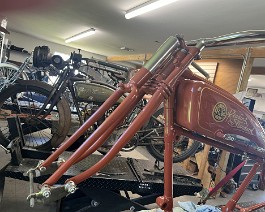 1917 Reading Standard Model T-E 12 HP Twin 2024-06-28 0632 This image displays the complete double fork assembly in place. One can not appreciate the amount of effort and preparation that was involved in the work...