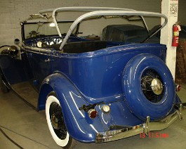 1933 Ford Model 40 V-8 Phaeton DSC04188