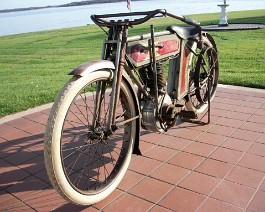 1911 Excelsior Single 100_4458