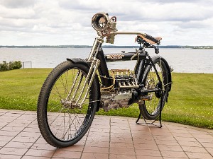 1911 Pierce 4 Cylinder