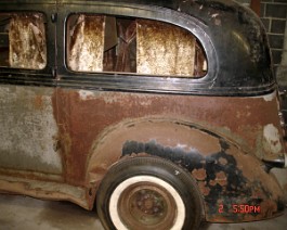 1937 Packard Henney Hearse DSC04780